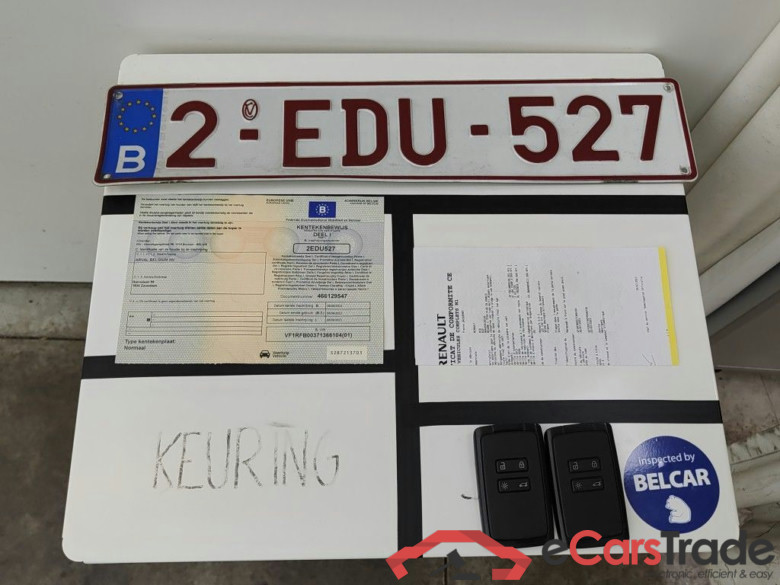 Renault Mégane Berline E-TECH Plug-in Hybrid Techno 5d #4