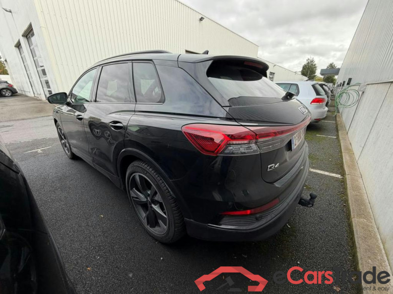AUDI Q4 e-tron 82 kWh 45 Corporate S #1