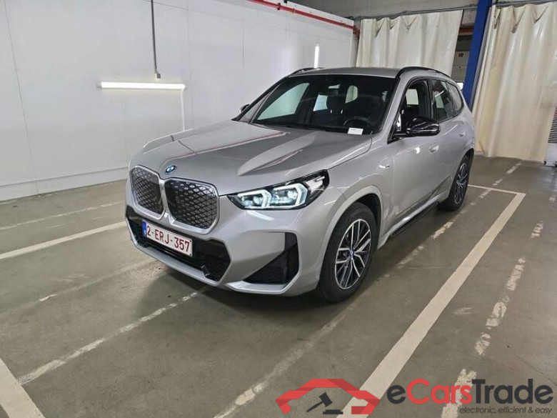 BMW iX1 iX1 eDrive20 (150kW) 150kW/204pk  5D/P Auto-7 - WLTP onvolledig