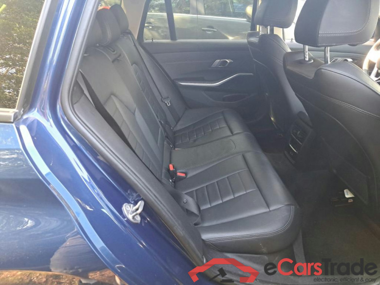BMW 3 SERIES TOURING 2.0 330E (215KW) XDRIVE TOURING #6
