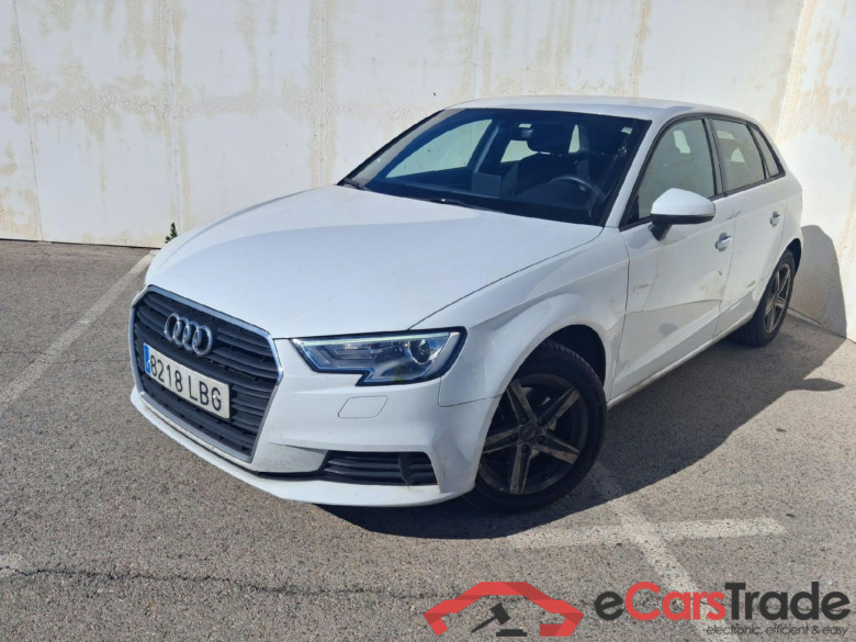 AUDI A3 / 2016 / 5P / berlina con portón Sportback 30 TDI 85kW (116CV) #1