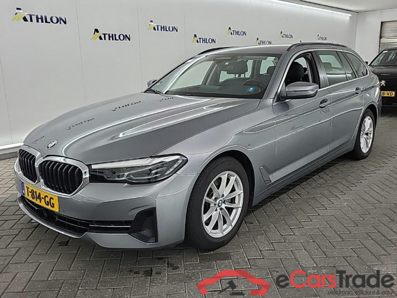BMW 5-serie Touring 520iA Business Edition Plus 5D 135kW