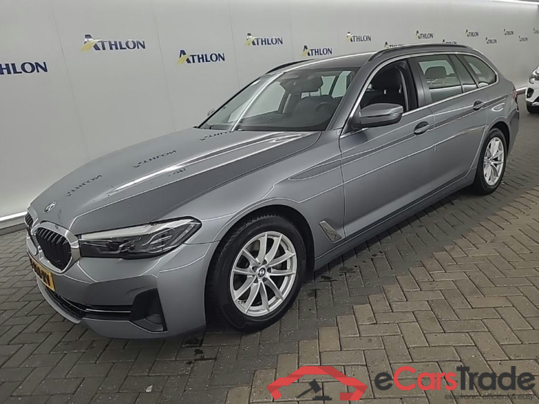 BMW 5-serie Touring 520iA Business Edition Plus 5D 135kW