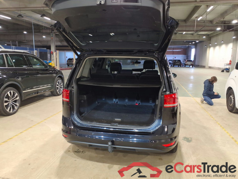 VOLKSWAGEN TOURAN 1.5 TSI HIGHLINE DSG #3