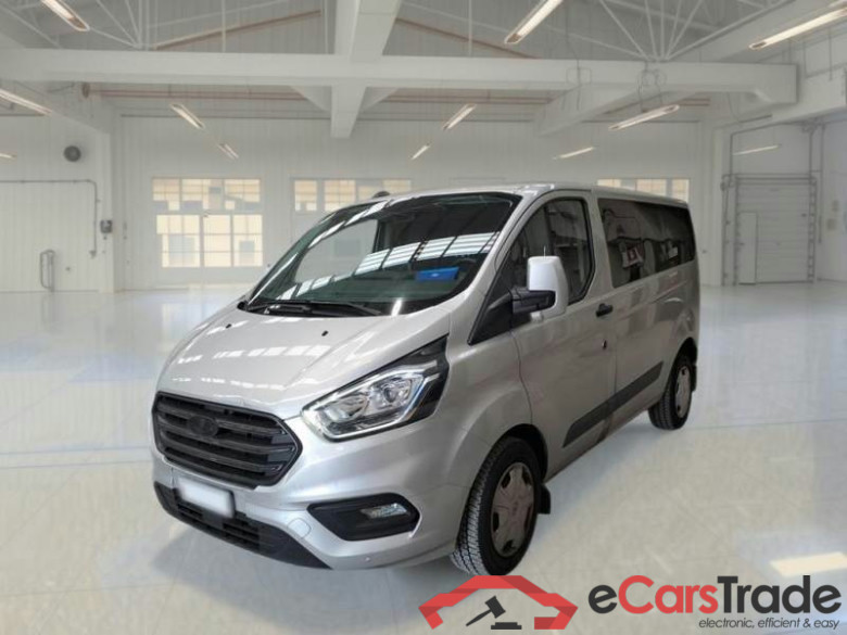 FORD TRANSIT CUSTOM / 2018 / 4P / COMBI 320 L1H1 TREND 2.0 TDCI 130 CV