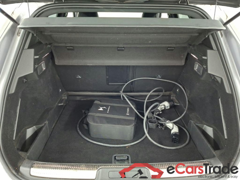 DS DS7 Crossback E-TENSE 225 Perform. Line auto 5D 165kW #5