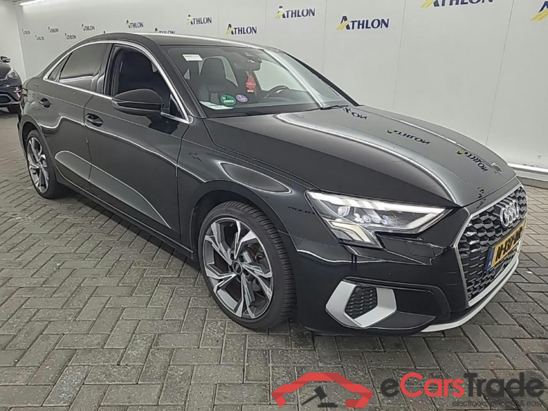 AUDI A3 Limousine 30 TFSI S tronic Business edition 4D 81kW #2