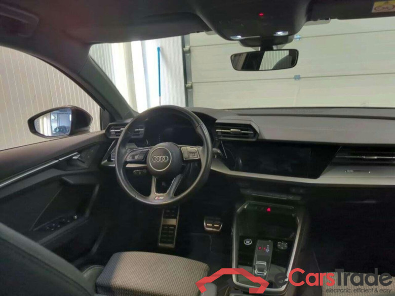 AUDI A3 Sportback 30 TFSI S edition #3