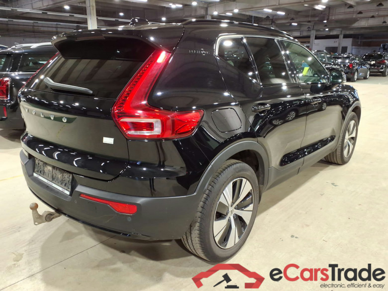 VOLVO XC40 1.5 T4 PHEV PLUS DARK DESIGN DCT #4
