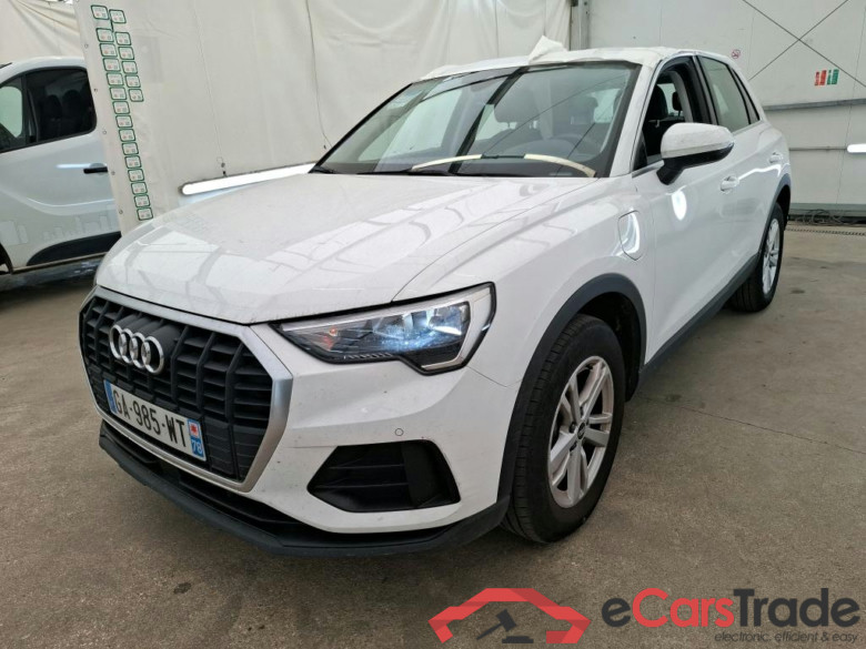 AUDI Q3 / 2018 / 5P / SUV 45 TFSI E 245 S TRONIC DESIGN #1