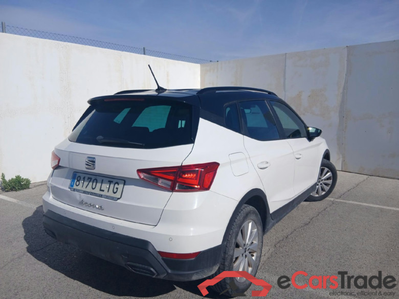 SEAT Arona / 2017 / 5P / todoterreno 1.0 TSI 81kW (110CV) Style Plus (AC) #2