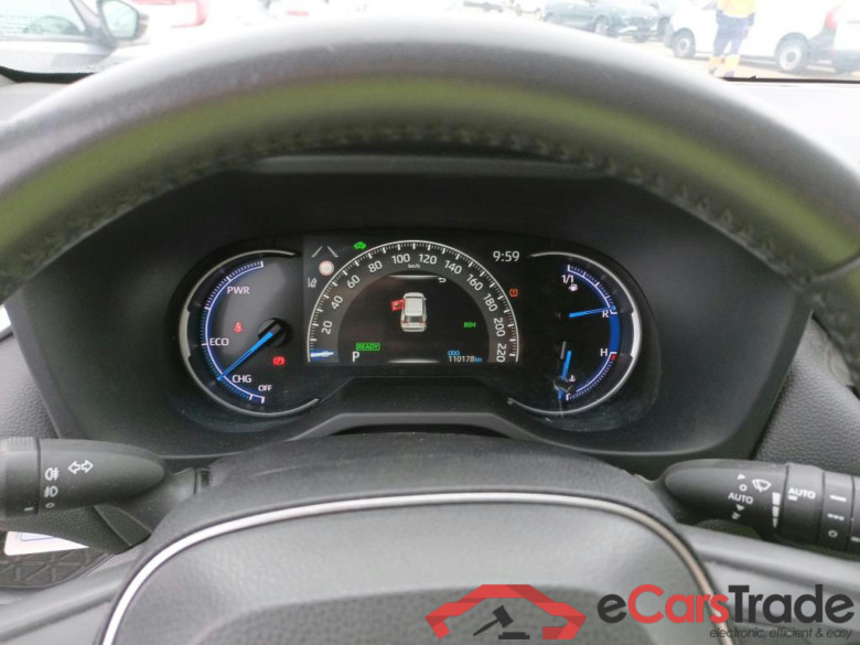TOYOTA Rav4 / 2018 / 5P / todoterreno 2.5l 220H Style 4WD #4