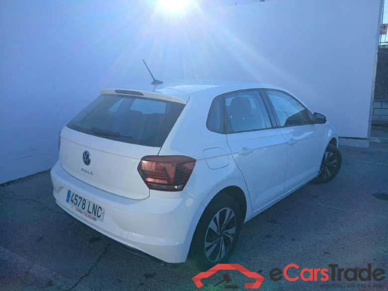 VOLKSWAGEN Polo / 2017 / 5P / berlina con portón Advance 1.0 TSI 70kW (95CV) #2