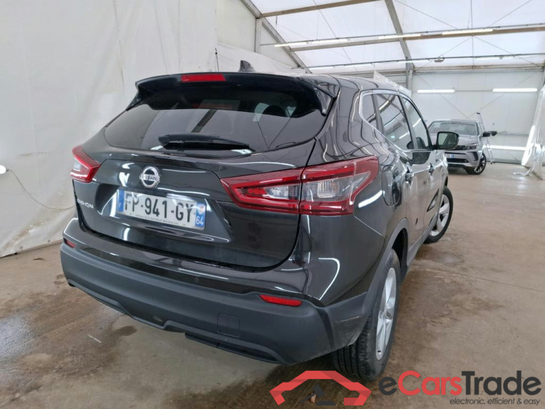 NISSAN Qashqai / 2017 / 5P / Crossover 1.5 DCI 115 DCT Business Edition #3
