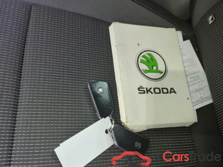 SKODA Octavia Combi 81 kW #6