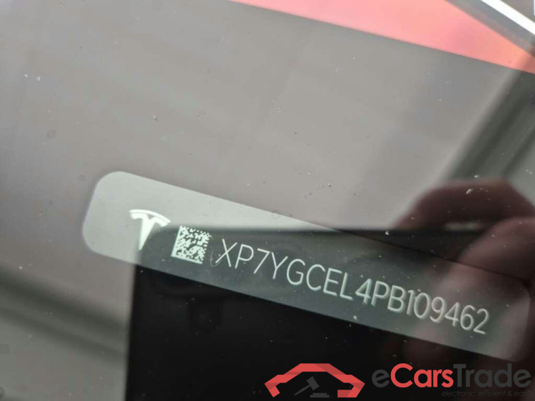 Tesla Model Y Performance AWD 75kWh #5