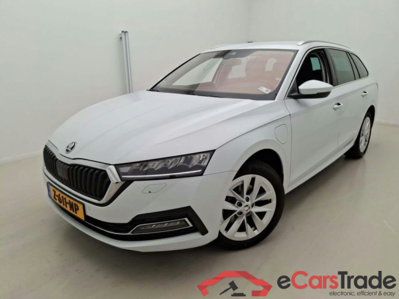 SKODA Octavia Combi 1.4 TSI iV Bns Ed DSG