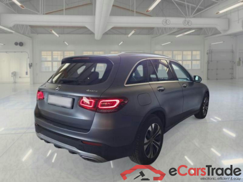 MERCEDES-BENZ GLC / 2019 / 5P / SUV 300 D 4MATIC SPORT AUT. #2