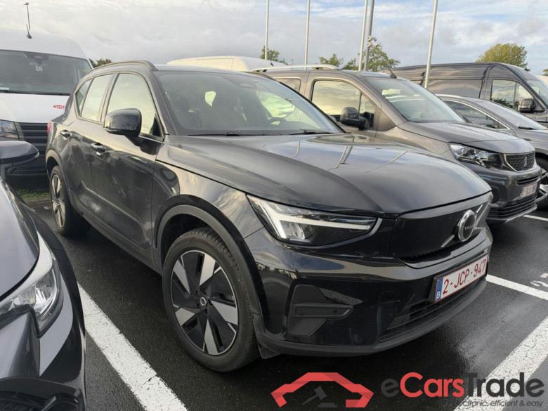 VOLVO EX40 82 kWh Single Motor Extended Range Core Dark #2