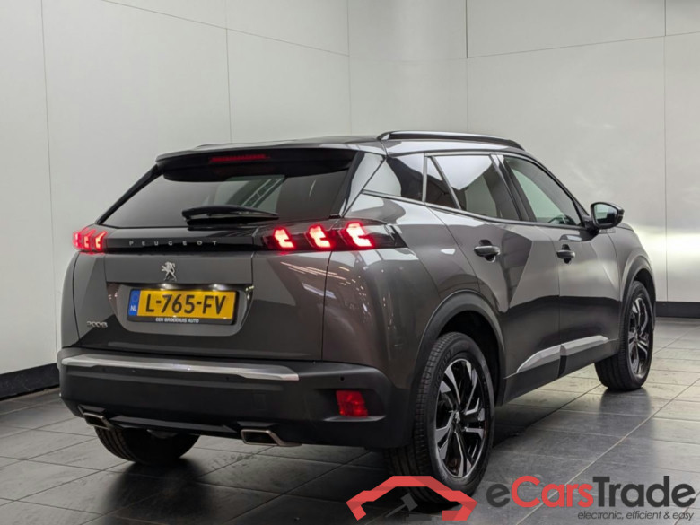 PEUGEOT 2008 1.2 PureTech Allure #3
