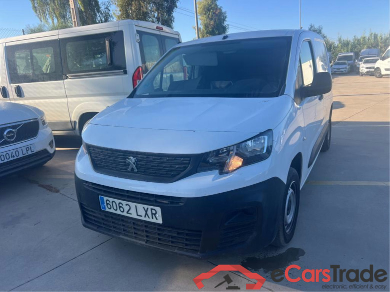 PEUGEOT Partner / 2018 / 3P / furgón derivado de turismo Pro Standard 600kg BlueHDi 73kW