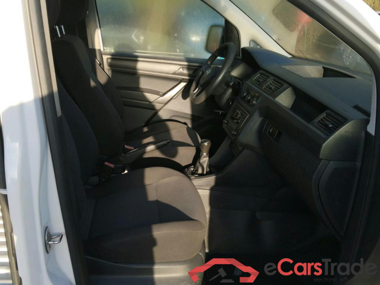 VOLKSWAGEN CADDY VU 4p 4G furgón derivado de t Furgón 2.0 TDI SCR 4MOTION BMT 122CV #6