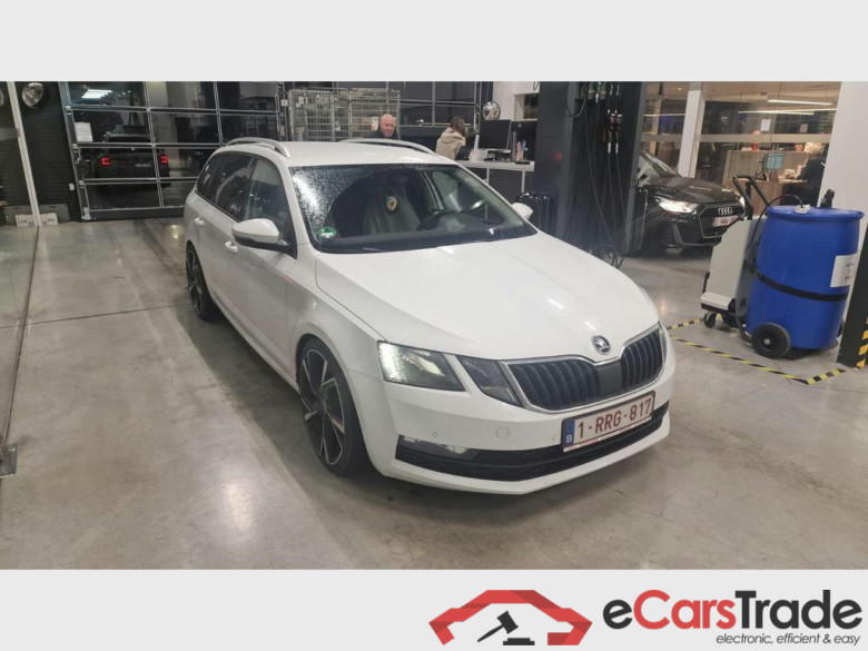 SKODA Octavia Combi Ambition 1,6 TDI 85 kW 5-speed mech. #2
