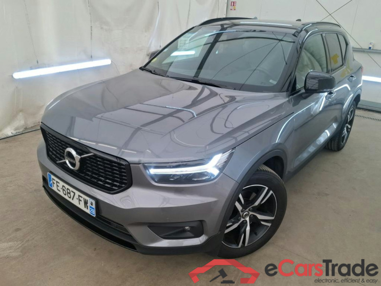 VOLVO XC40 5p SUV D4 AWD AdBlue 190 Geartro 8 R-Design #1