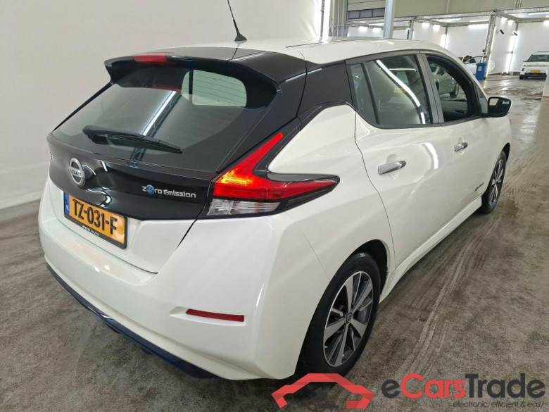 Nissan Leaf ACENTA 39kWh 5d #2