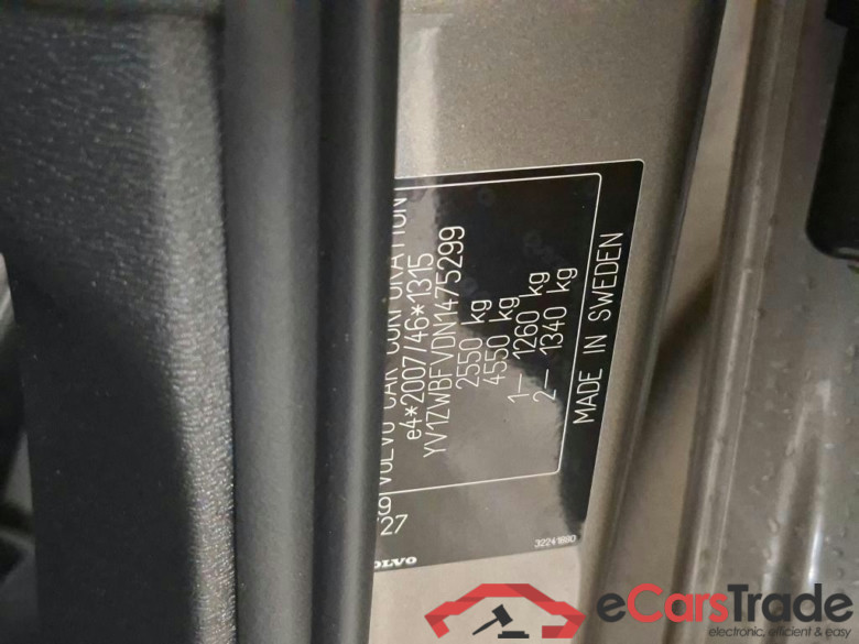 Volvo V60 Recharge T6 AWD Automaat Inscription Exp 5d #6