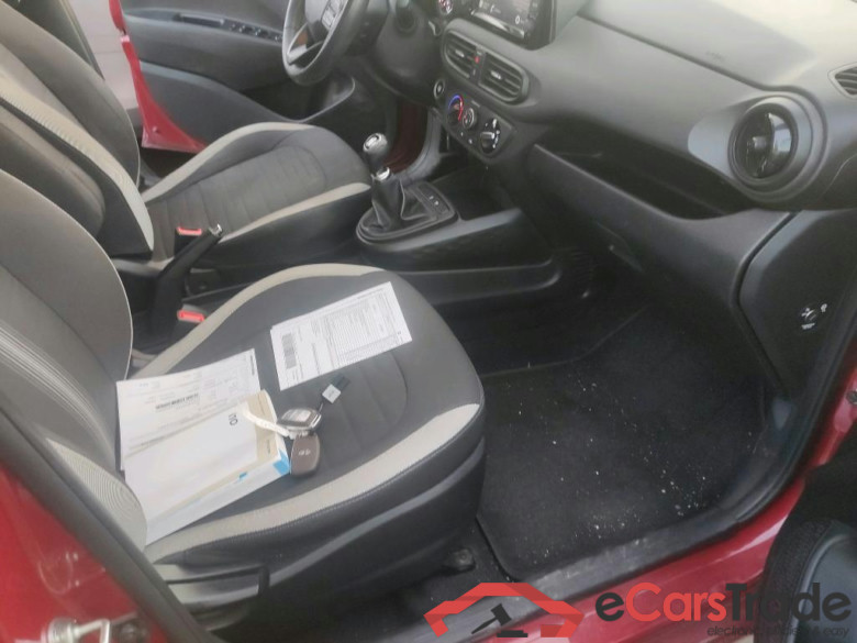 HYUNDAI i10 / 2020 / 5P / berlina con portón 1.2 Tecno 2C #6