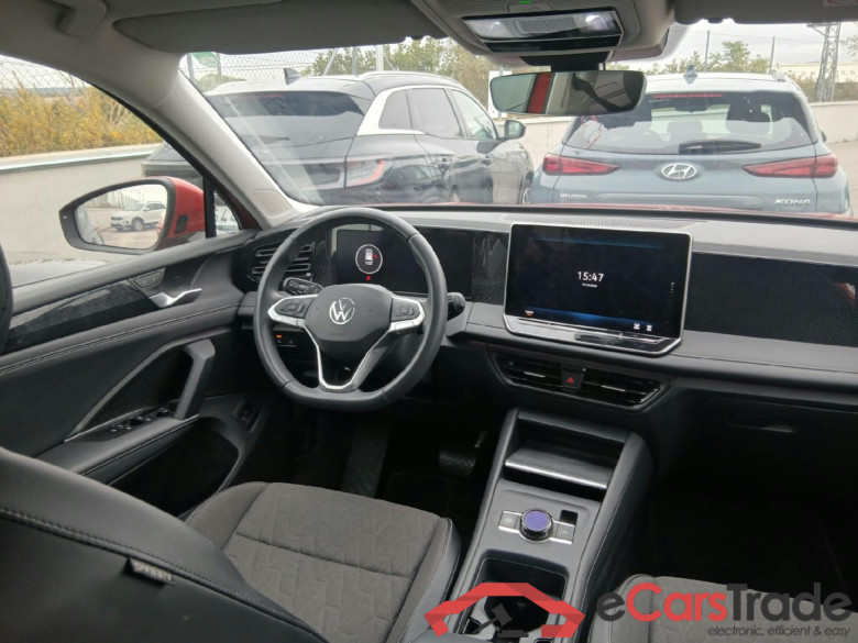 VOLKSWAGEN Tiguan / 2023 / 5P / todoterreno 
