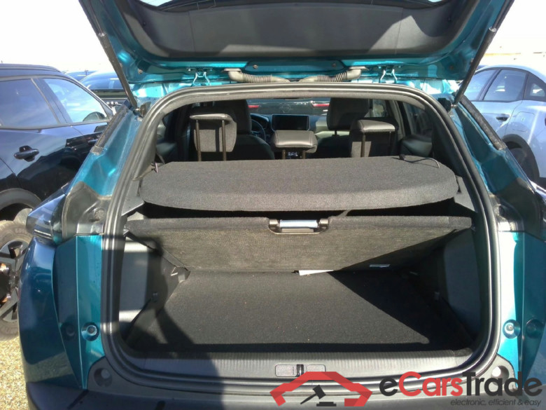 Peugeot 2008 Allure 100 S&S BVM6 #2
