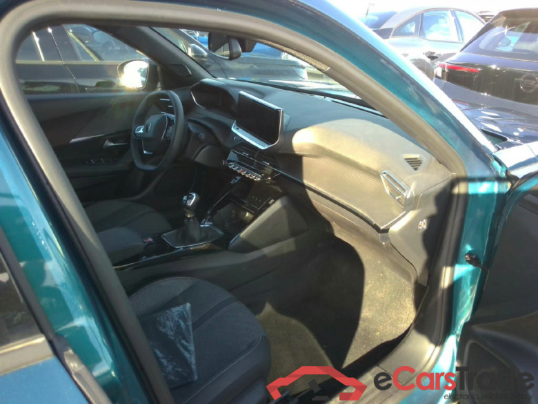 Peugeot 2008 Allure 100 S&S BVM6 #3