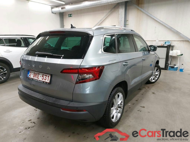 SKODA - SKO KAROQ 1.0 TSI 110PK Clever+ With Climatronic & Kessy & Canton Sound & Heated Steering Wheel & 360 Camera Area View * PETROL * #2