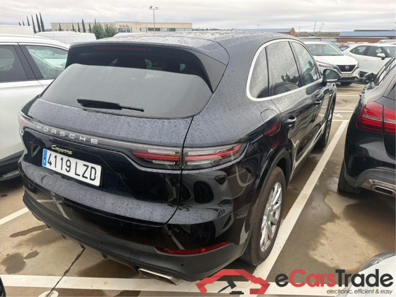 PORSCHE Cayenne / 2017 / 5P / todoterreno E-Hybrid #2
