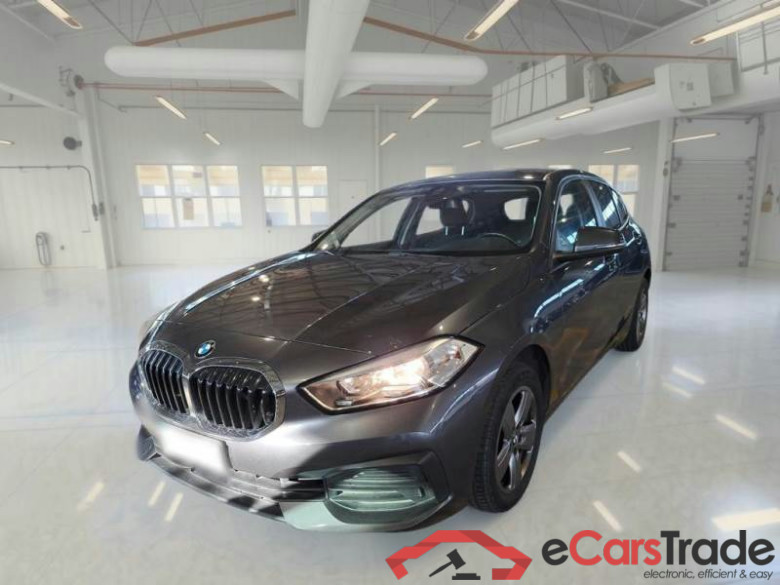BMW SERIE 1 / 2019 / 5P / BERLINA 118D BUSINESS ADVANTAGE #1