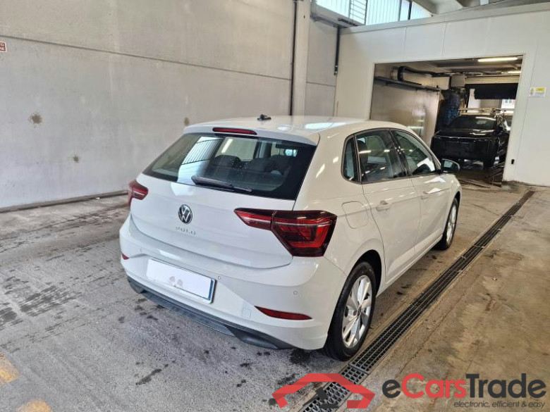 VOLKSWAGEN POLO / 2021 / 5P / BERLINA 1.0 TSI STYLE #2