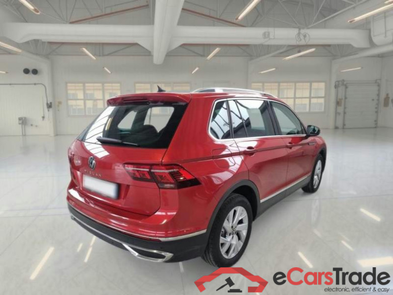 VOLKSWAGEN TIGUAN / 2020 / 5P / SUV 2.0 TDI SCR 110KW ELEGANCE DSG #2