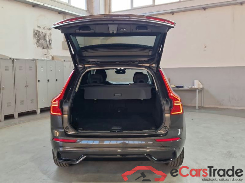 VOLVO XC60 / 2021 / 5P / SUV B4 D AUTOMATICO PLUS DARK #5