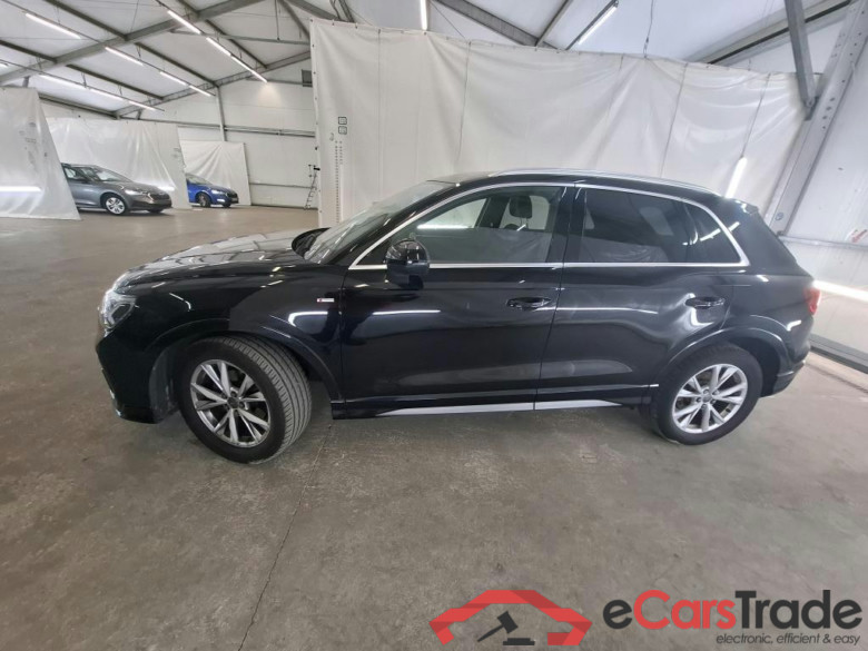 AUDI Q3 / 2018 / 5P / SUV 1.5 35 TFSI 150 S TRONIC S LINE #3