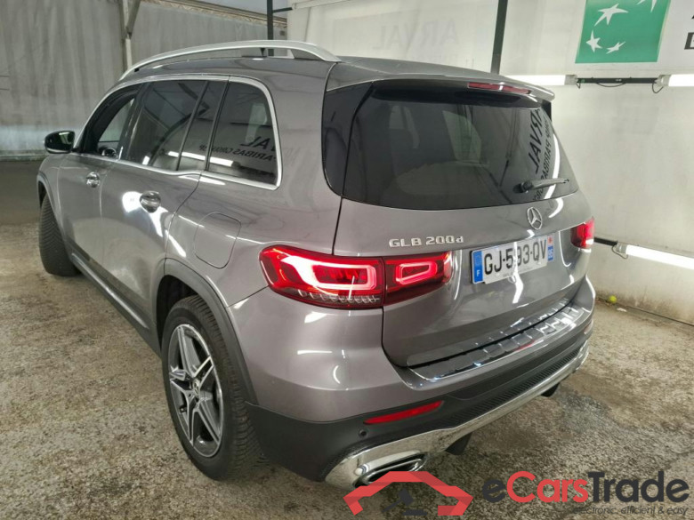 MERCEDES-BENZ GLB / 2019 / 5P / SUV GLB 200 d AMG Line #2