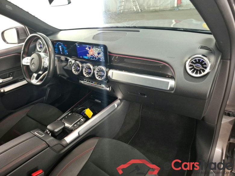 MERCEDES-BENZ GLB / 2019 / 5P / SUV GLB 200 d AMG Line #5