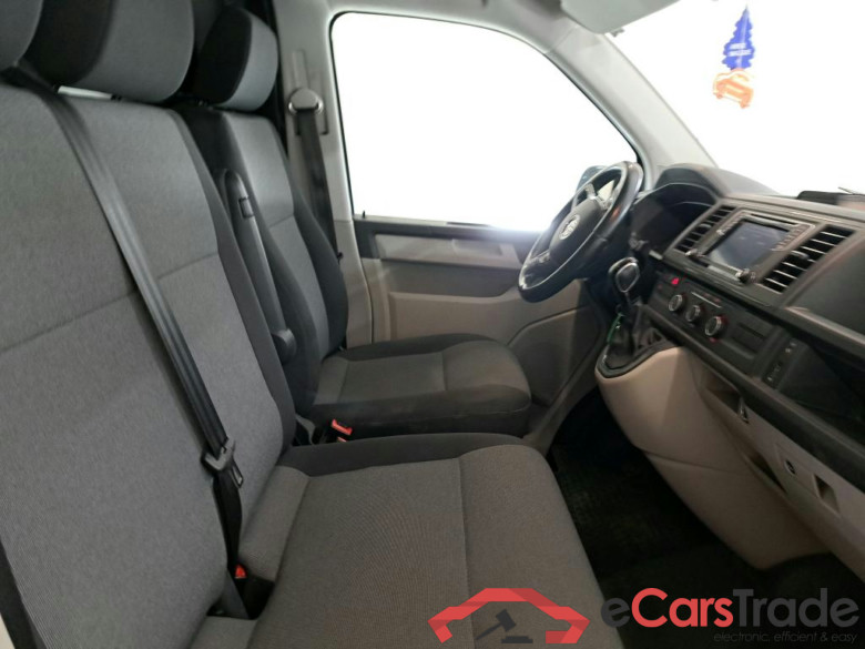 VOLKSWAGEN Transporter VU 4p Fourgon 2.0 TDi 150 DSG7 L1H1 Edition 30 #6