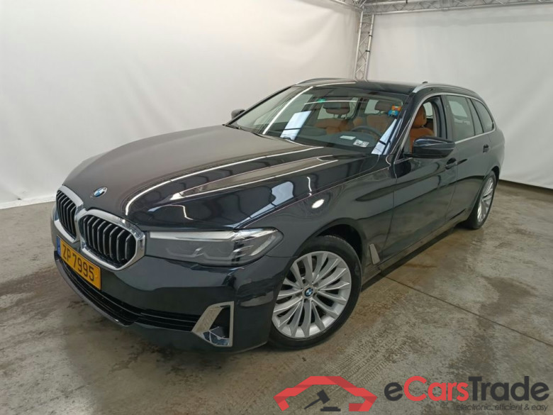 BMW 5 TOURING DIESEL - 2020 520 dXA 190hp MHD 5d #1