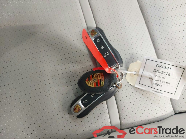 PORSCHE CAYENNE COUPE E-HYBRID 3.0i V6 PHEV 340ps  Tiptronic Platinum Edition 5d #4
