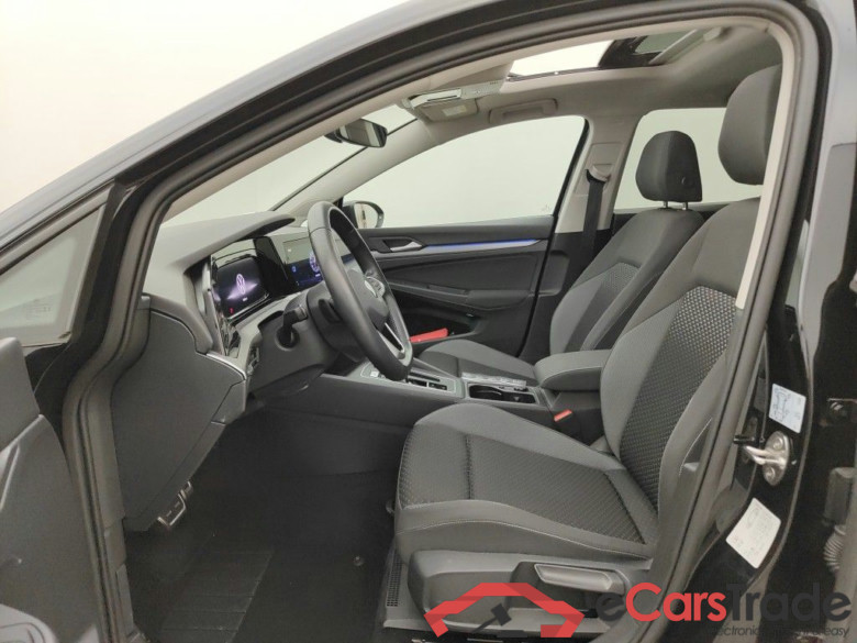 Volkswagen Golf VIII 1.0 eTSI 81kW Active DSG 5d #3