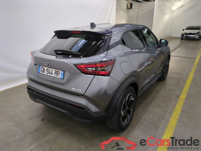 NISSAN Juke / 2019 / 5P / Crossover Hybrid 143 Business+ #3