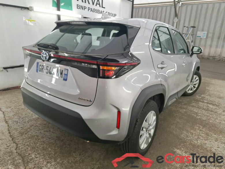TOYOTA Yaris Cross Hybride / 2021 / 5P / SUV 1.5 HYBRID 116H DYNAMIC BUSINESS BEY AWD #3