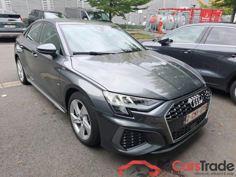 AUDI A3 BERLINE 1.5 TFSI 35 110KW S LINE #1